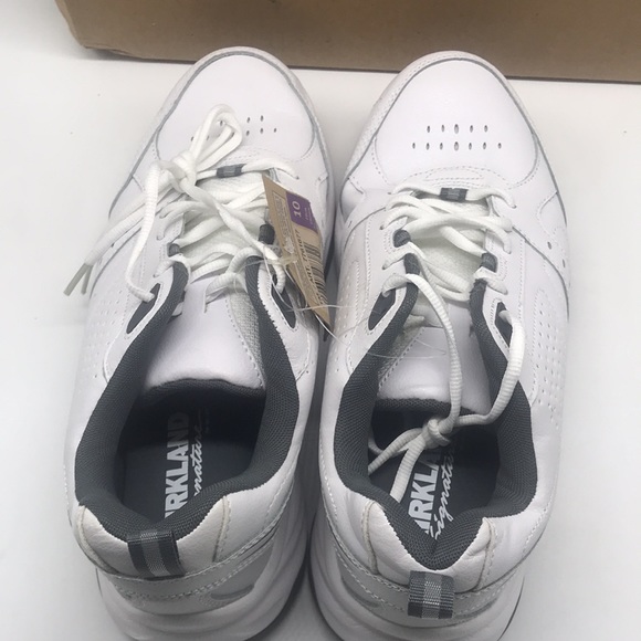 Kirkland Signature Men&rsquo;s Athletic Sock 8 Pair White &amp; Black Color